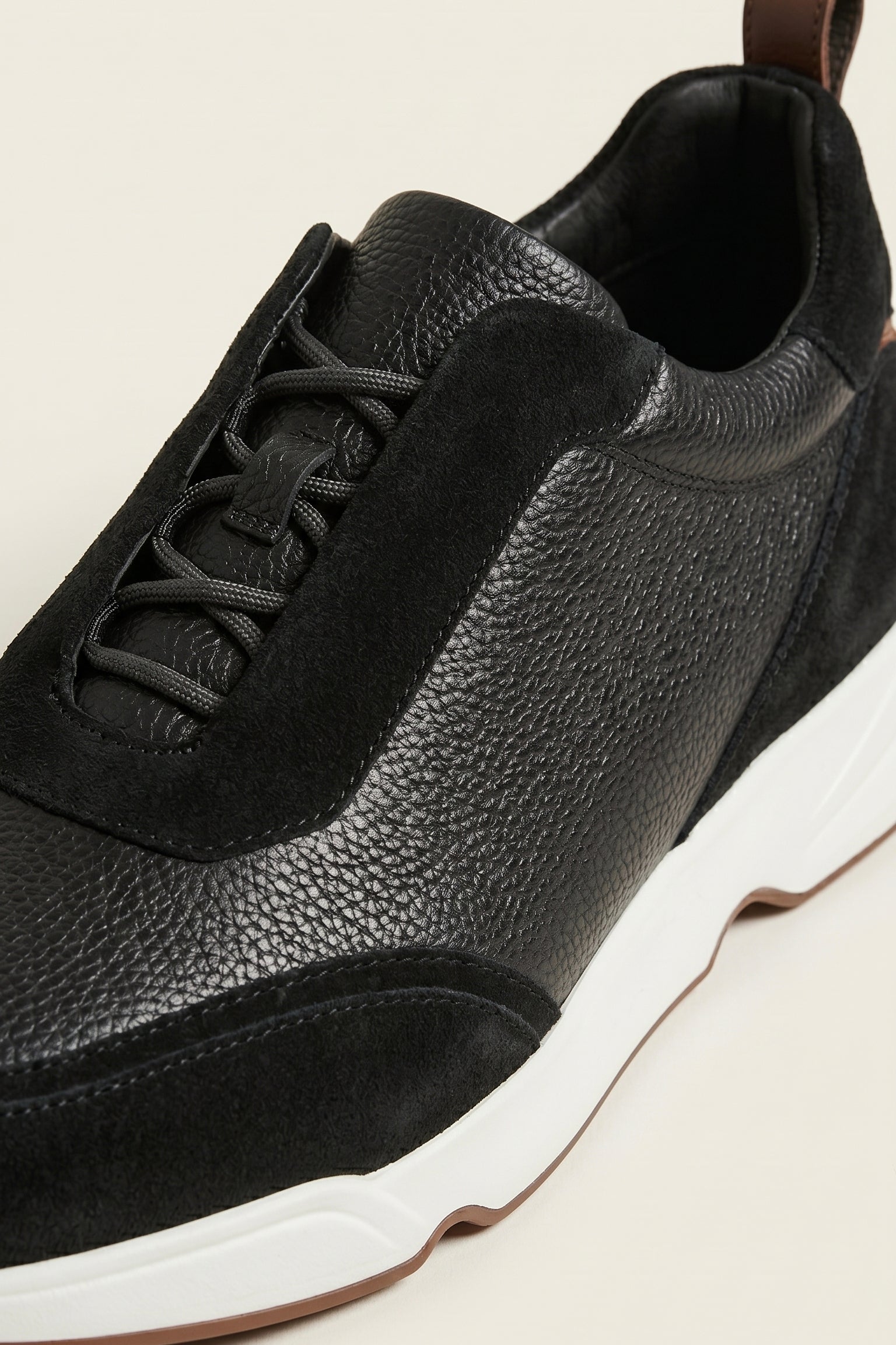 Livorno Leather Slip-On Runner Black