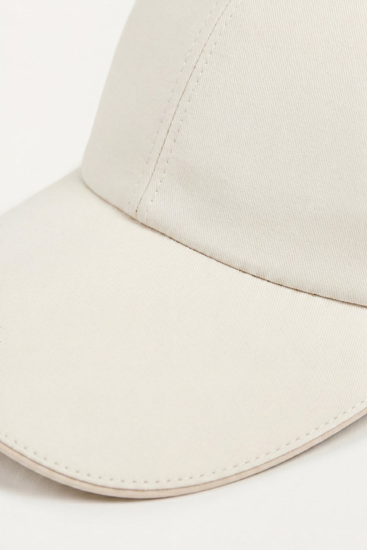Portofino Cap Cream White