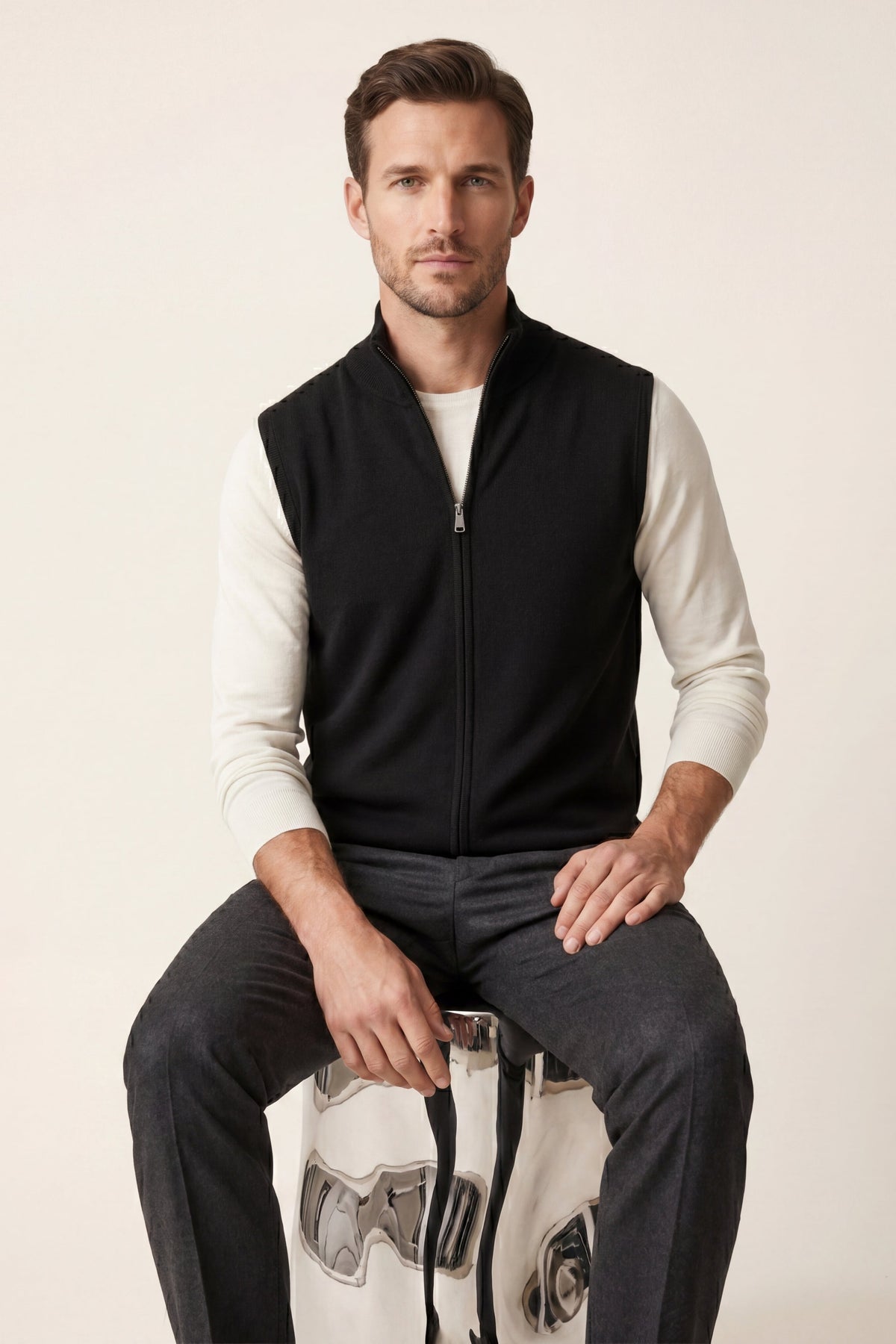 Biella Merino Zip Vest Black