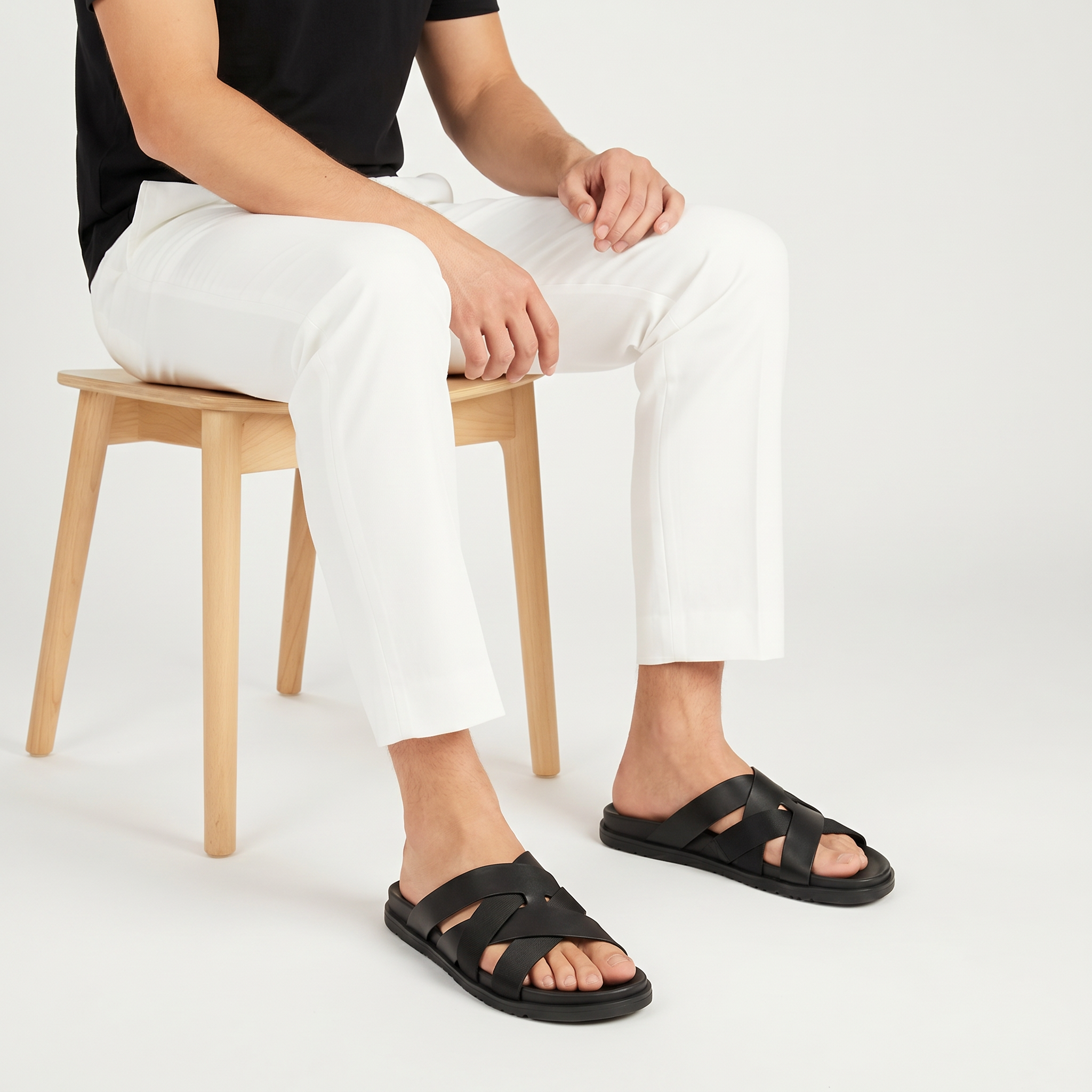 Riviera Cross Sandal Black