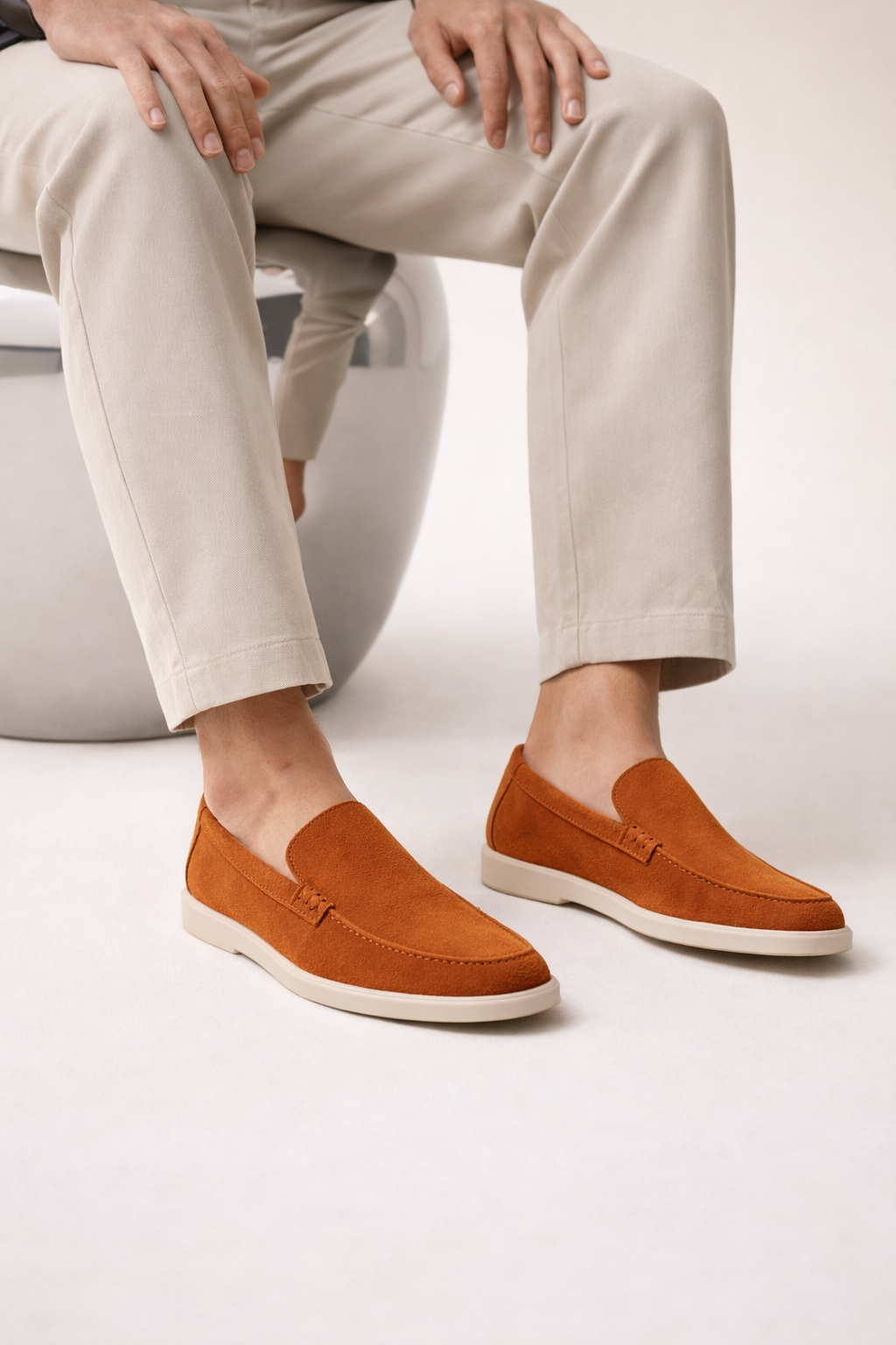 Milano Classic Loafer Suede Cognac Brown