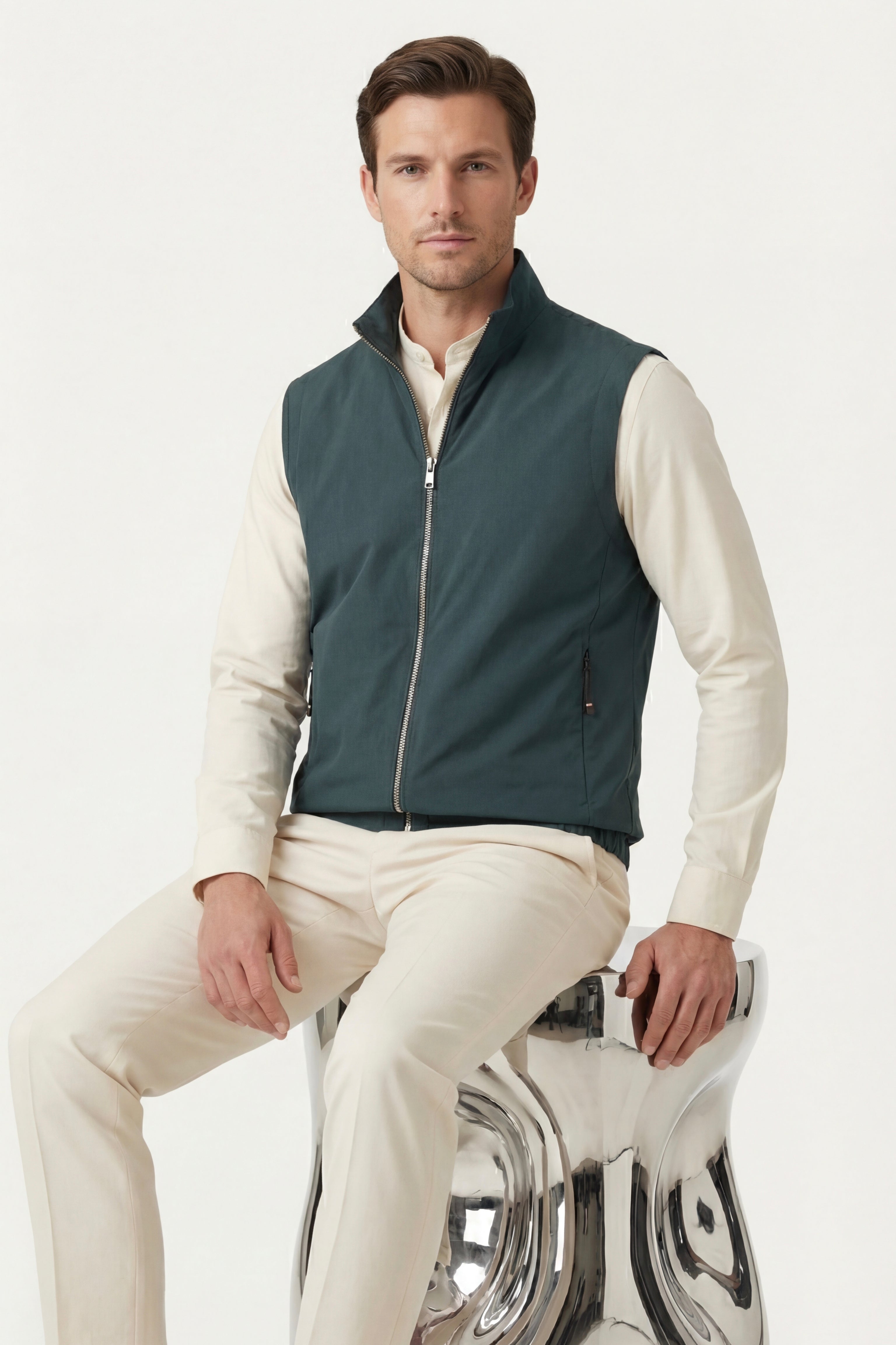 Lecco Stand-Collar Zip Vest Pino