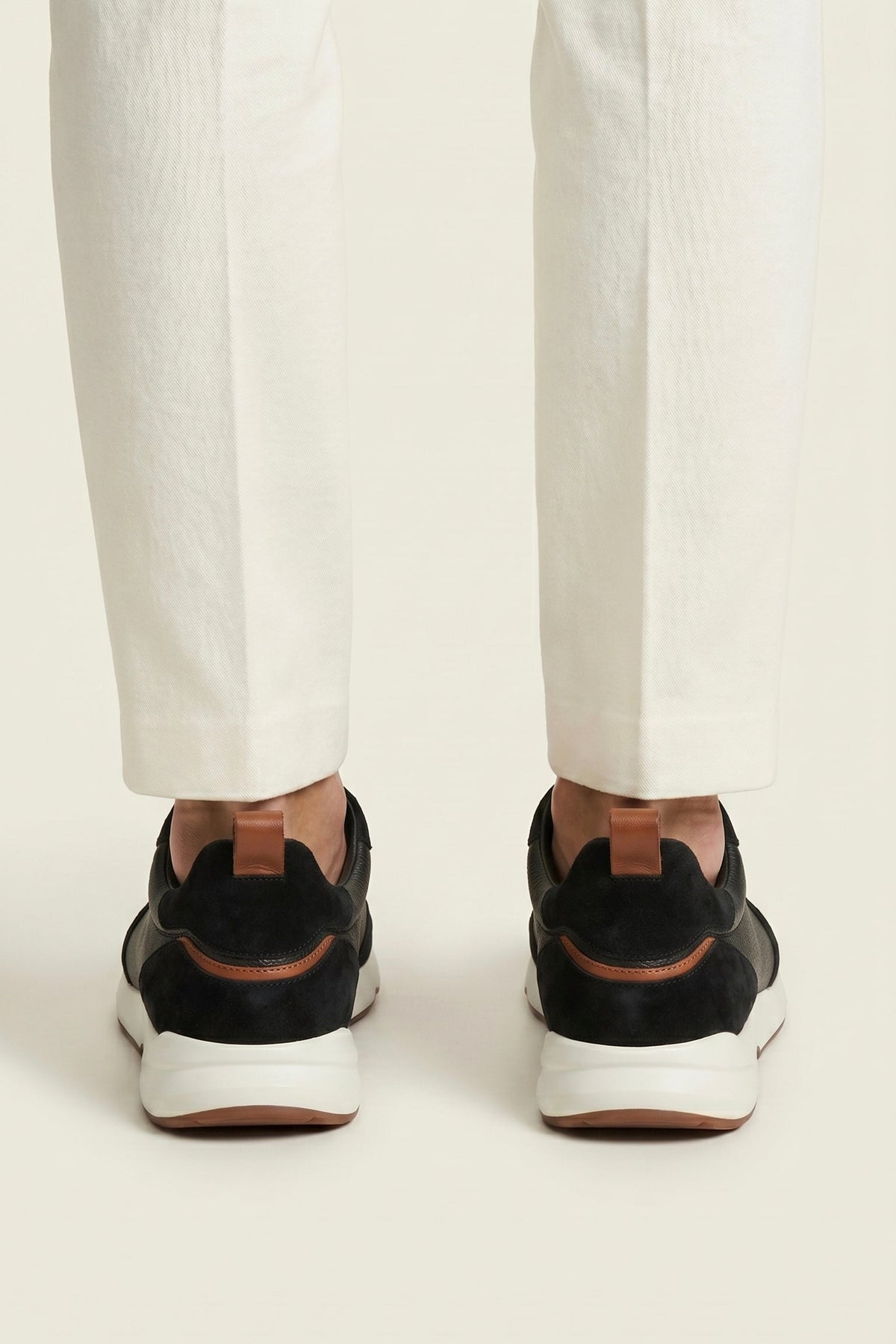 Livorno Leather Slip-On Runner Black