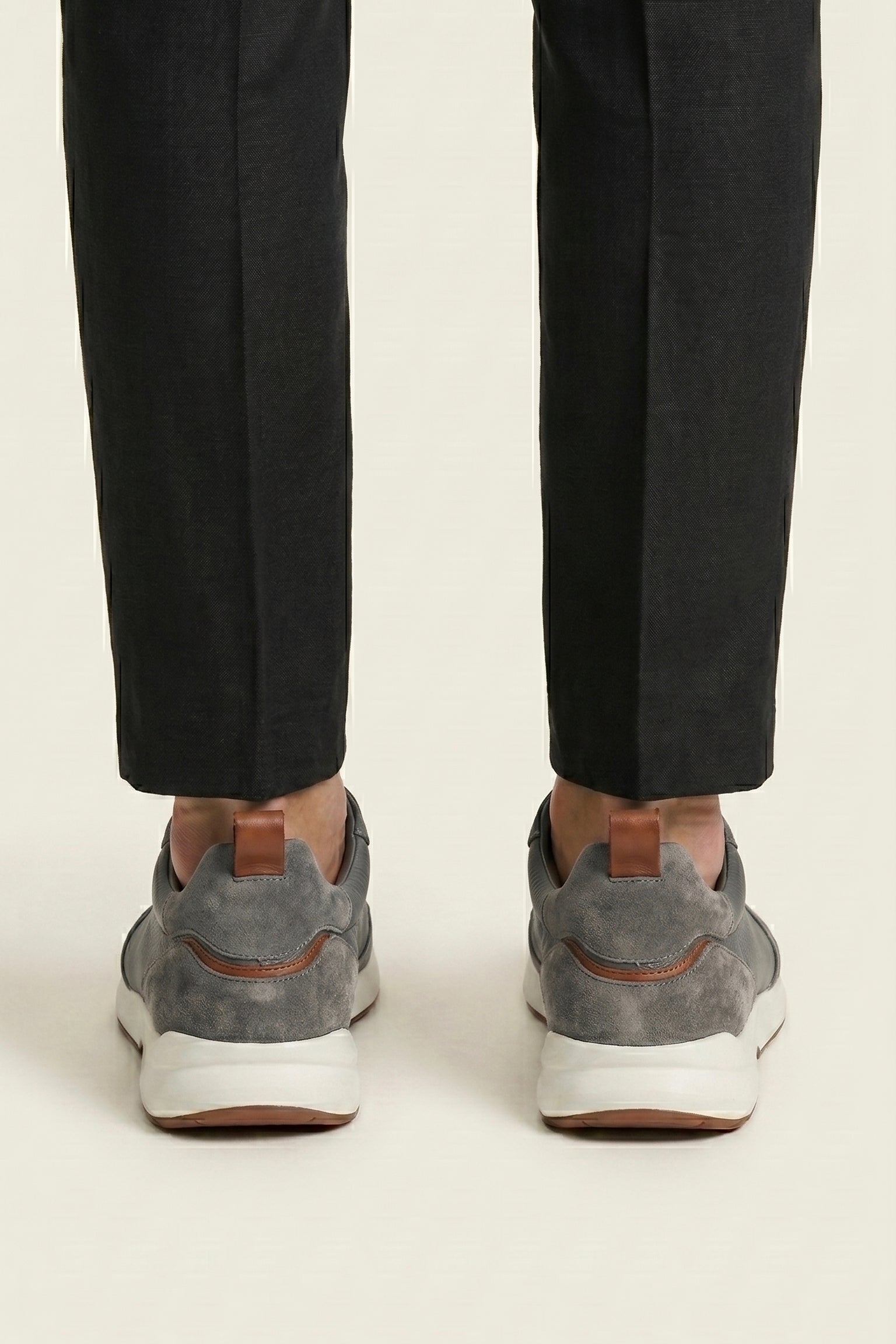 Livorno Leather Slip-On Runner Dark Grey