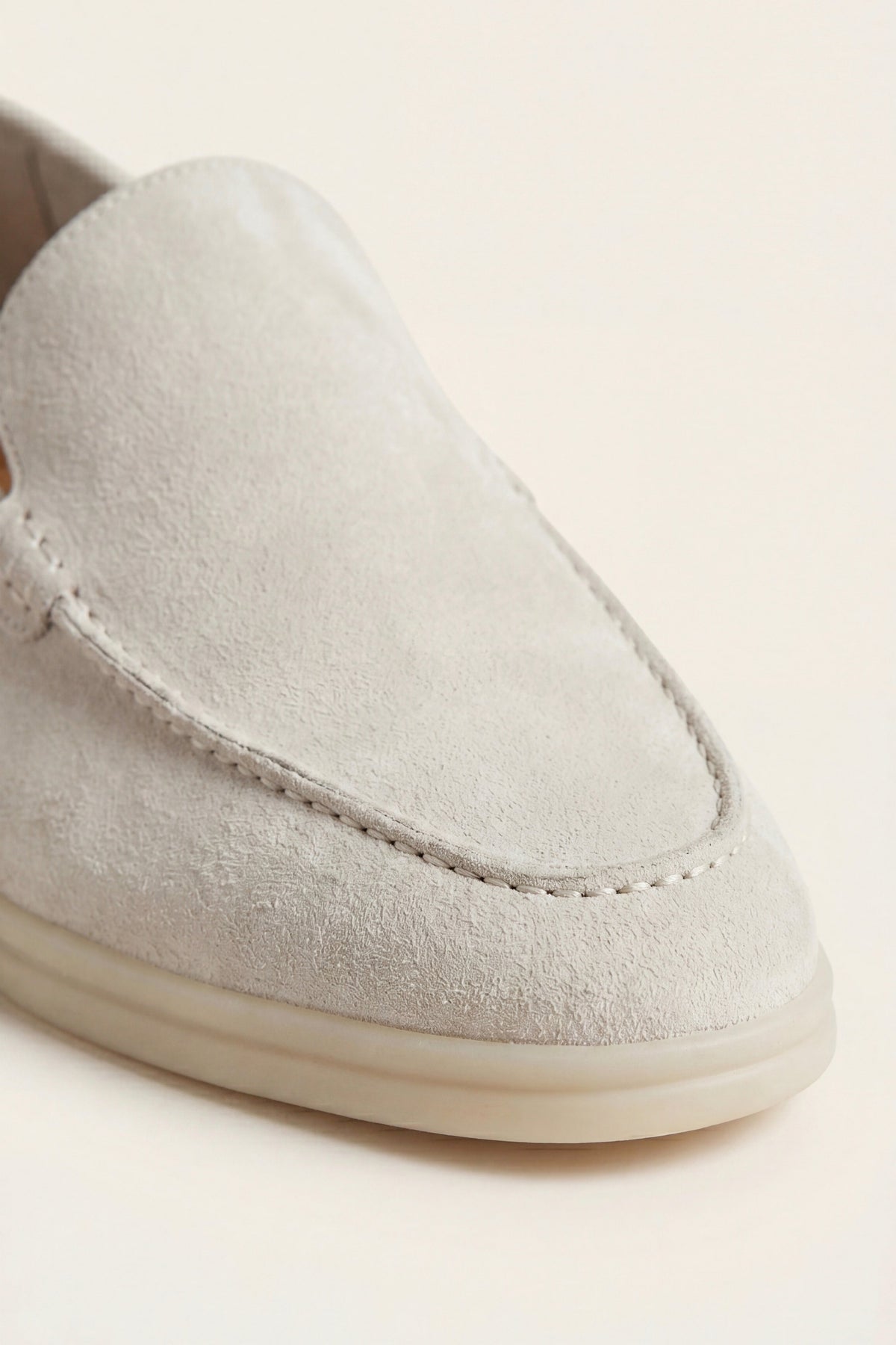 Milano Classic Loafer Suede Chalk White