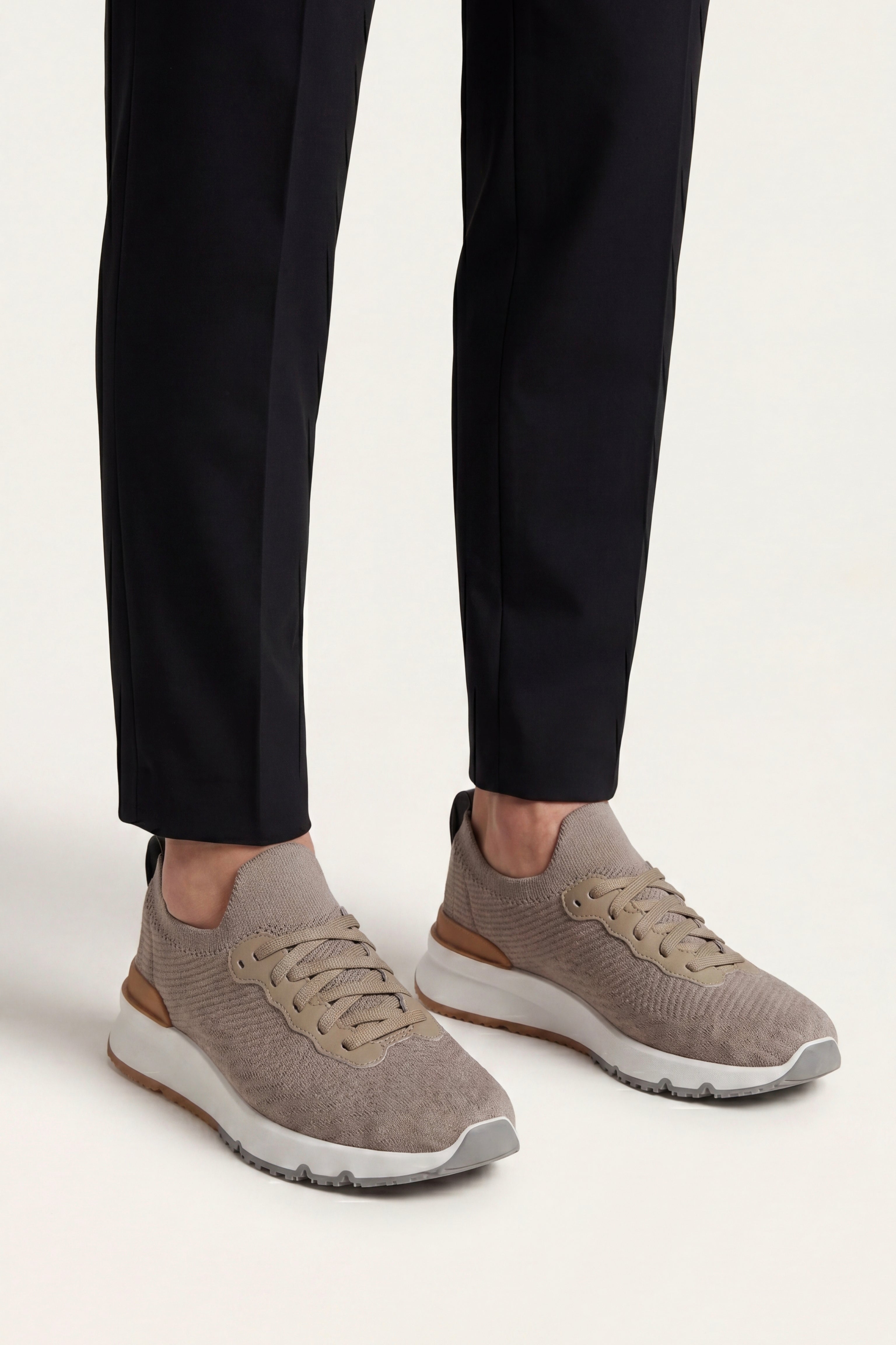 Vicenza Mesh Runner Taupe Grey