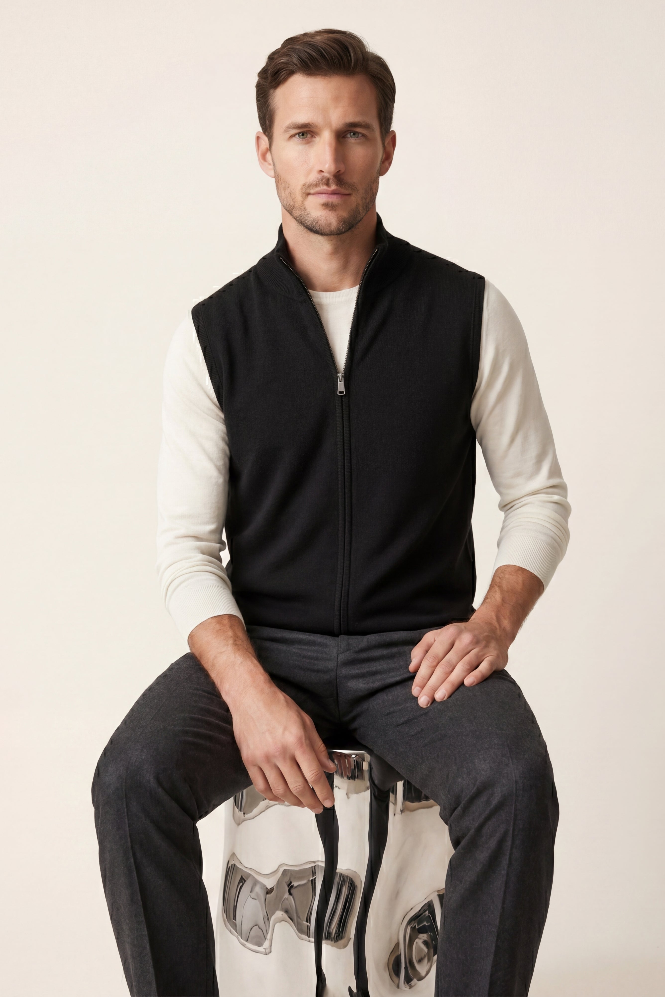 Biella Merino Zip Vest Black