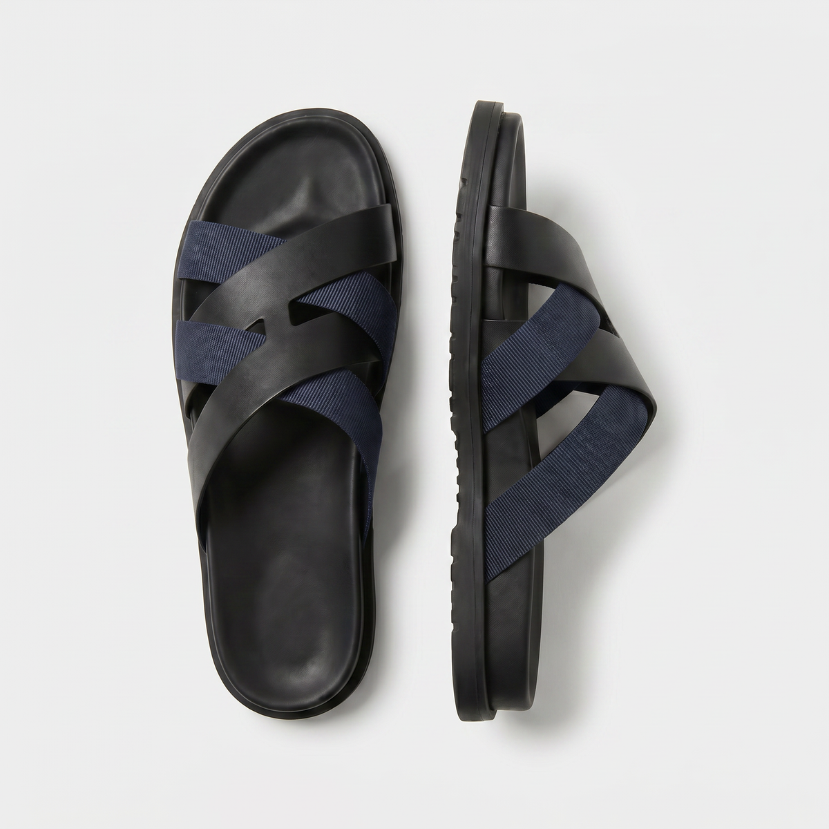 Riviera Cross Sandal Black/Navy