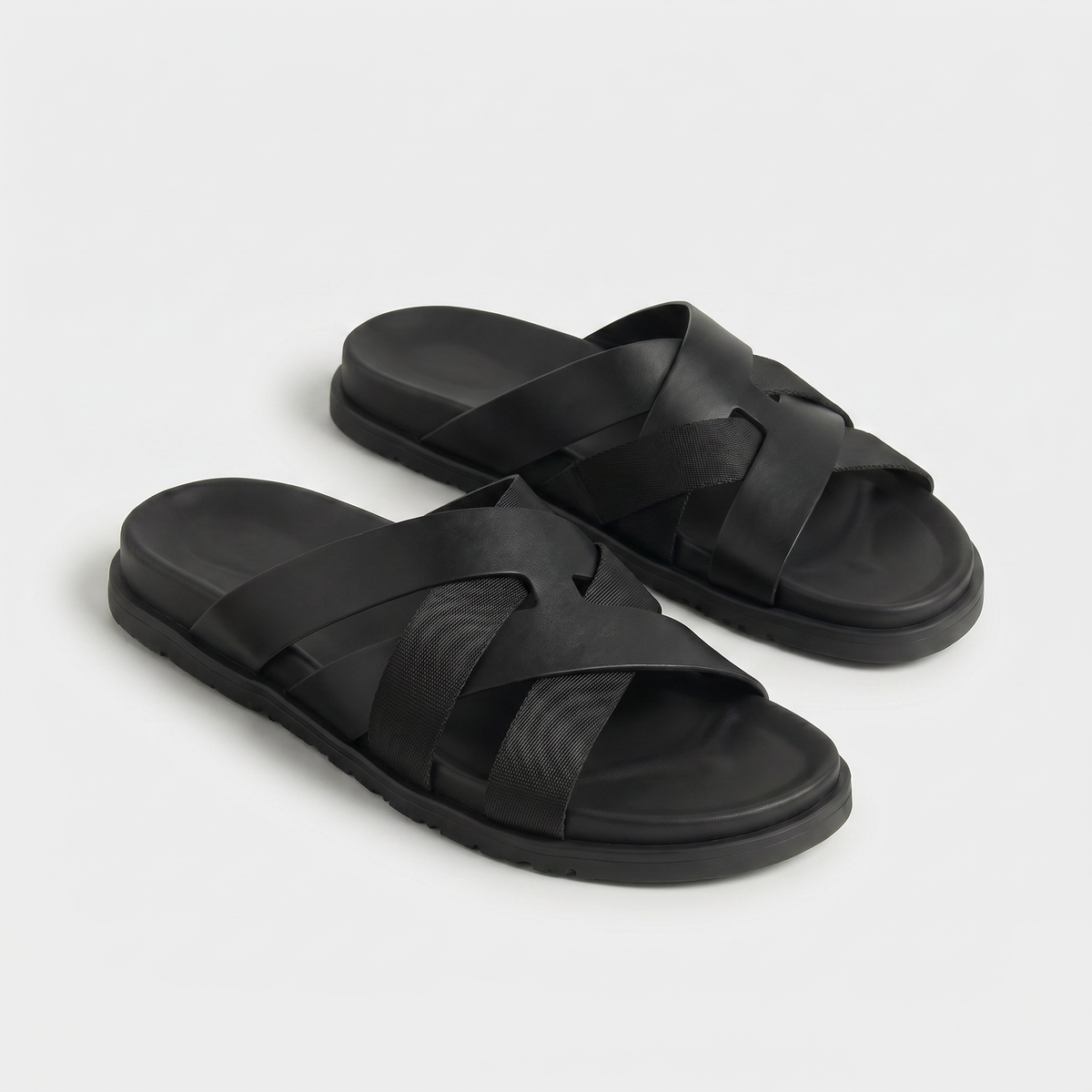 Riviera Cross Sandal Black