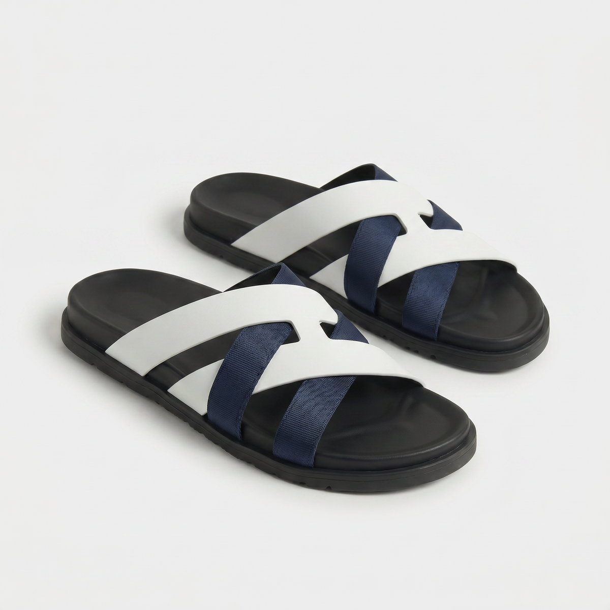 Riviera Cross Sandal White/Navy